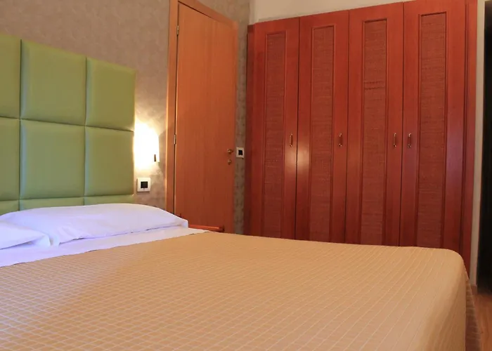 Hotel Kristina 3*