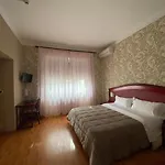 Отель Kristina 3*