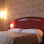 Отель Kristina