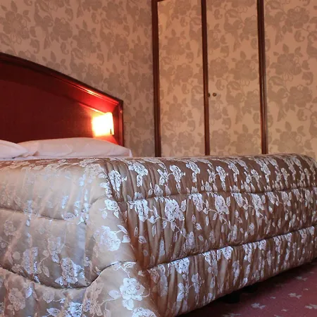 Hotel Kristina 3*
